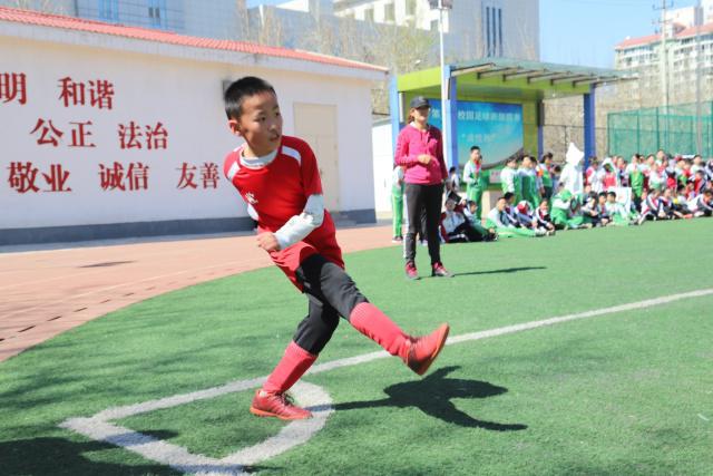 中国女足4比2击败中国台北 斩获女足东亚杯首场胜利